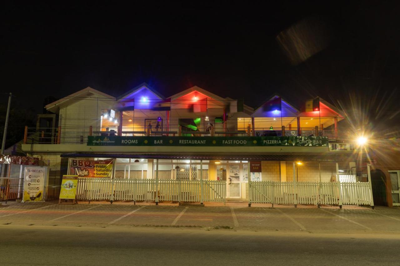 Village Francophone Hotel Kasoa Exterior foto